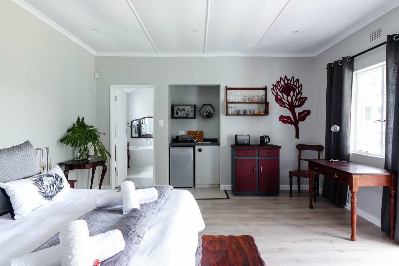 Arbour1 Guesthouse Джордж Экстерьер фото